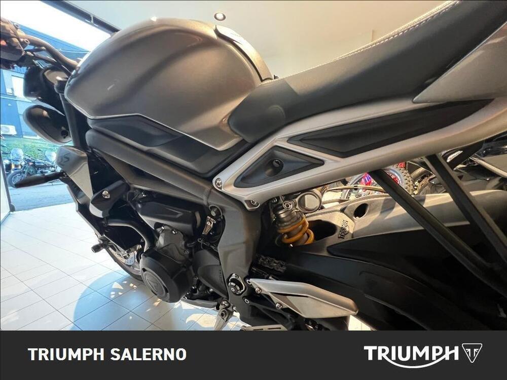 Triumph Street Triple RS (2020 - 22) (5)