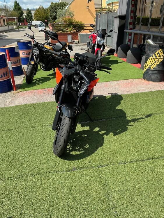 KTM 990 Duke (2024 - 26) (4)