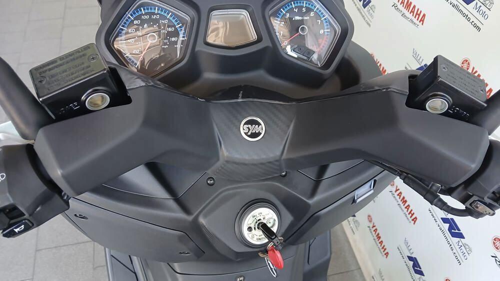 Sym Joymax 300 Z ABS (2018 - 20) (3)