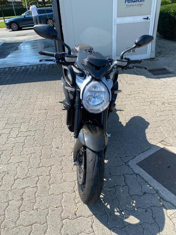 MV Agusta Brutale 800 EAS ABS (2016 - 19) (3)