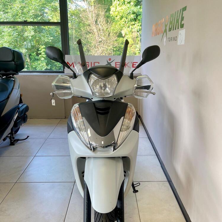 Honda SH 300 i ABS (2013 - 14) (4)