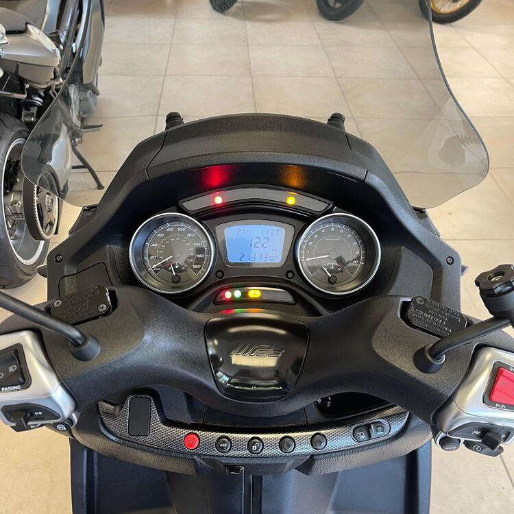 Piaggio MP3 400 ABS Hpe (2023 - 25) (3)
