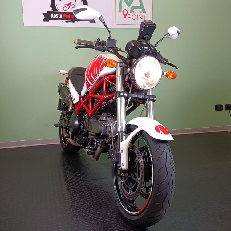 Ducati Monster 695 (2006 - 08) (3)