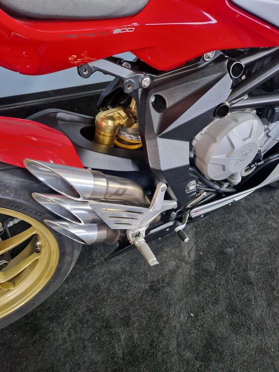 MV Agusta F3 800 EAS (2013 - 15) (4)