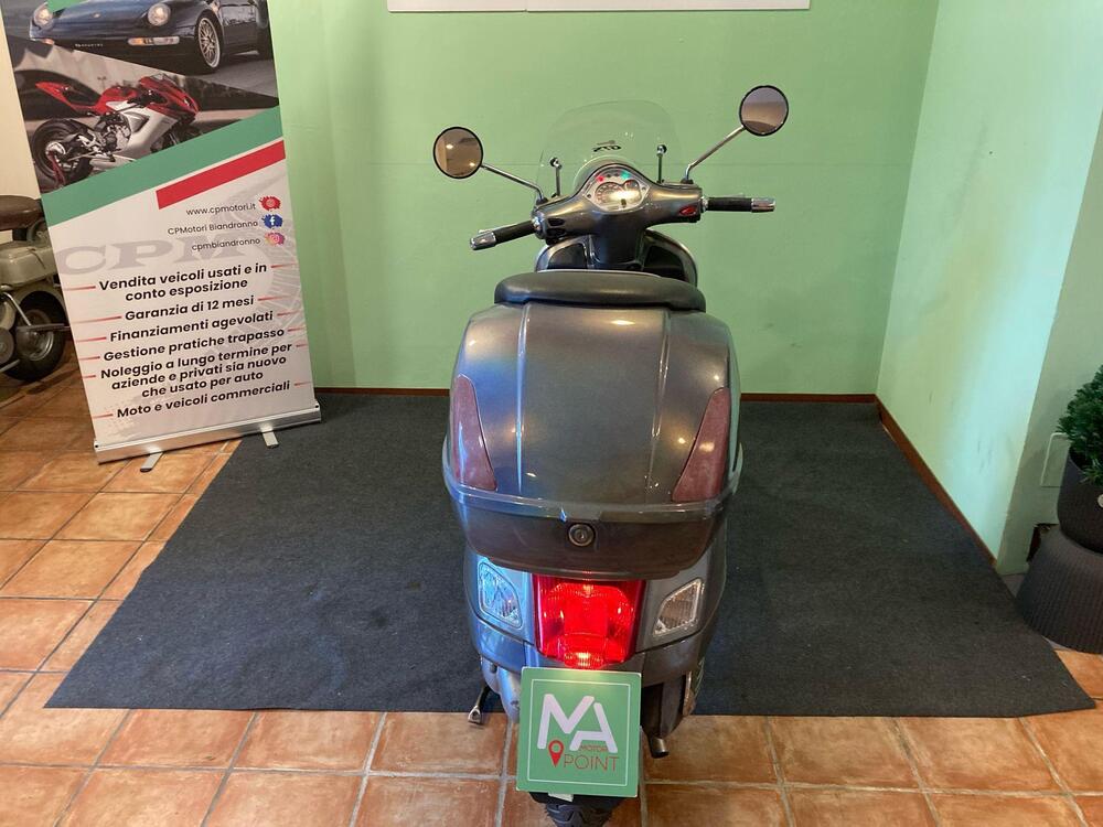 Vespa GTS 300 ABS (2014 - 16) (5)
