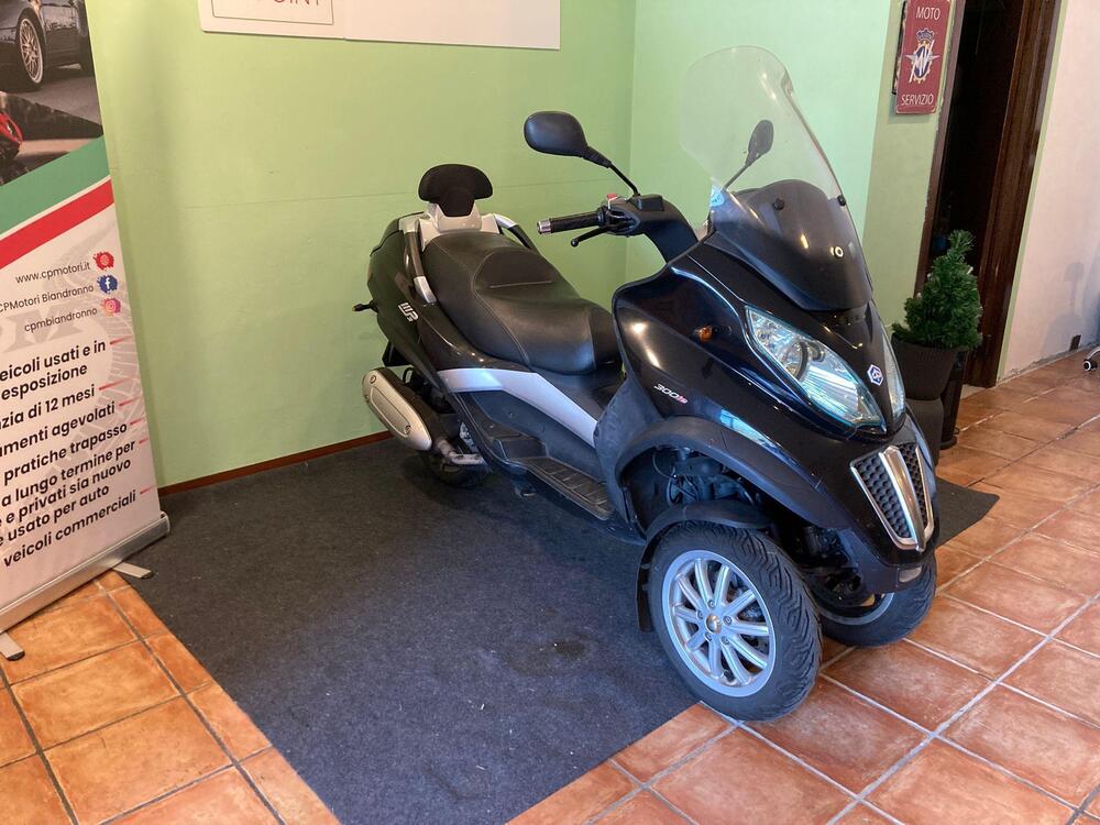 Piaggio Mp3 300 ie Business LT ABS (2014 - 16) (4)