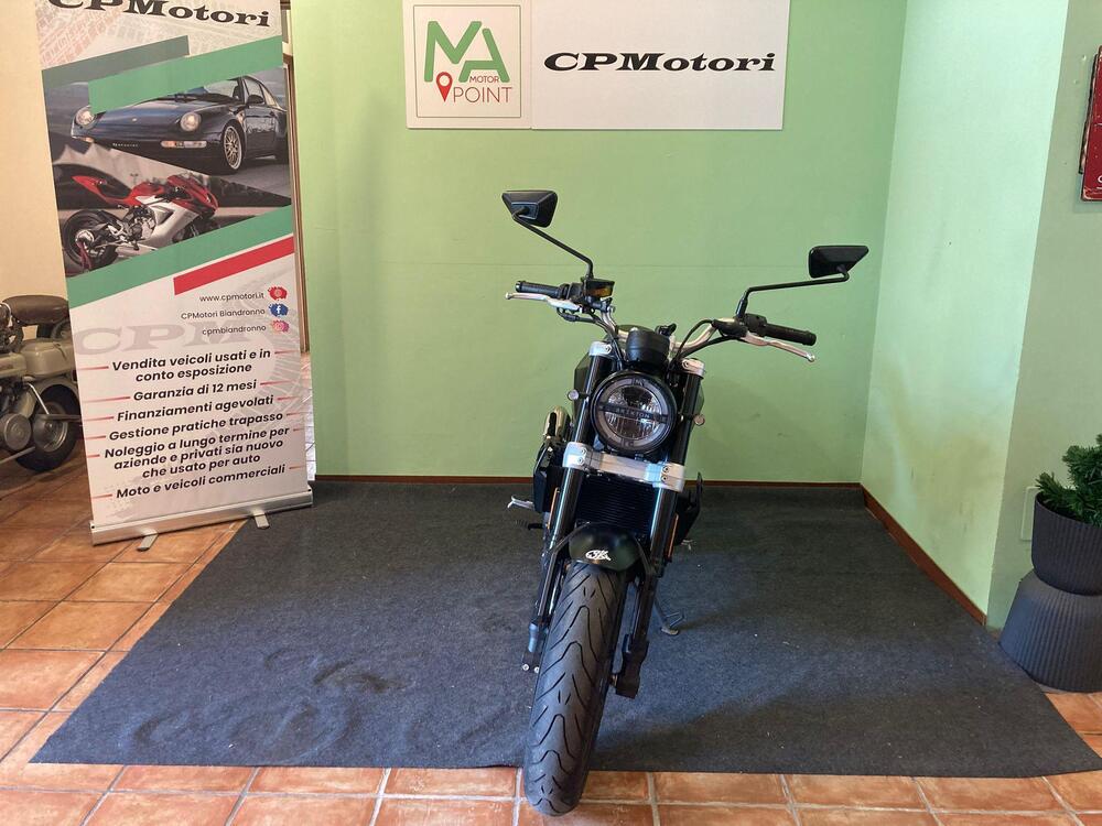 Brixton Motorcycles Crossfire 500 XC (2022 - 25) (2)