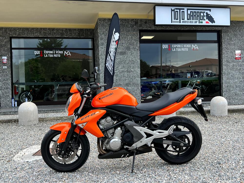 Kawasaki ER-6N (2006 - 09) (4)