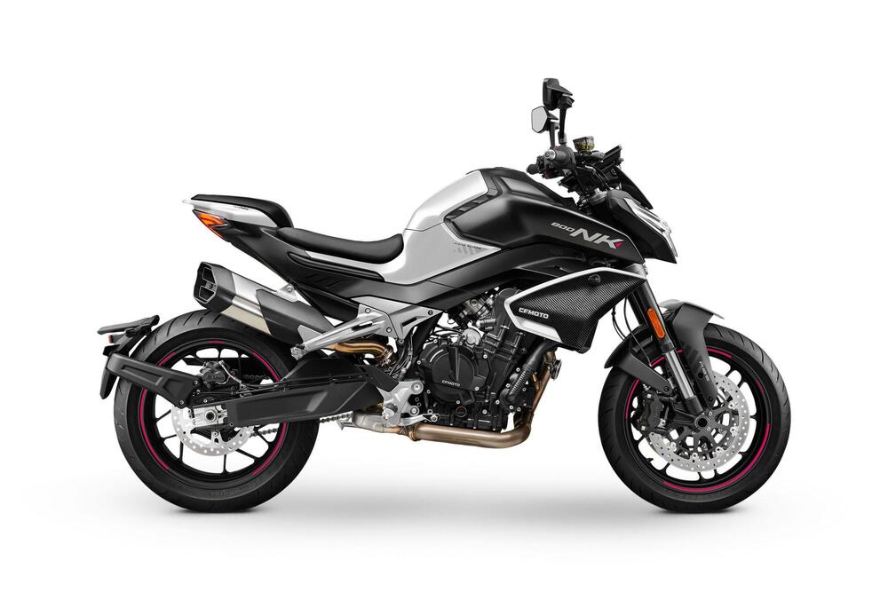 CFMOTO 800NK Advanced (2023 - 25)