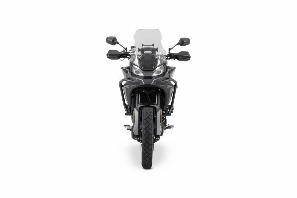 CFMOTO 700MT Adventure (2025) (3)