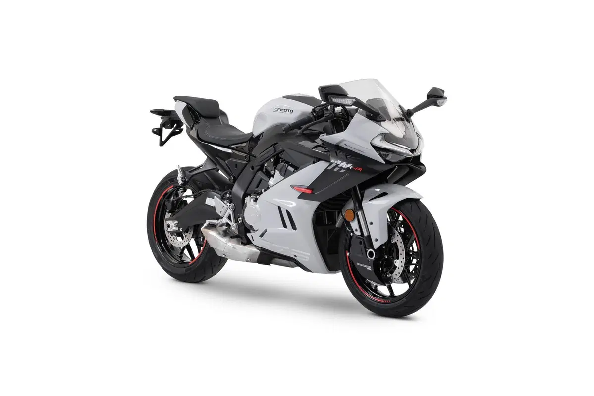 CFMOTO 675SR-R (2025 - 26) (2)