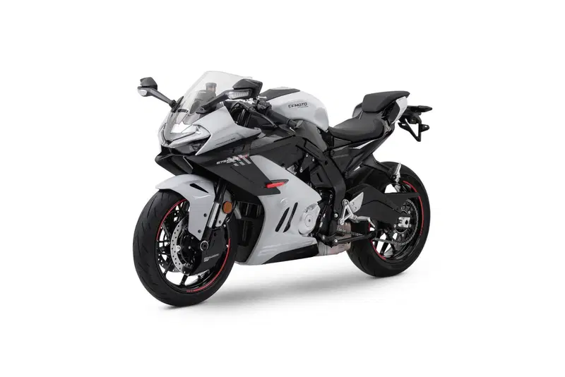CFMOTO 675SR-R (2025 - 26) (4)
