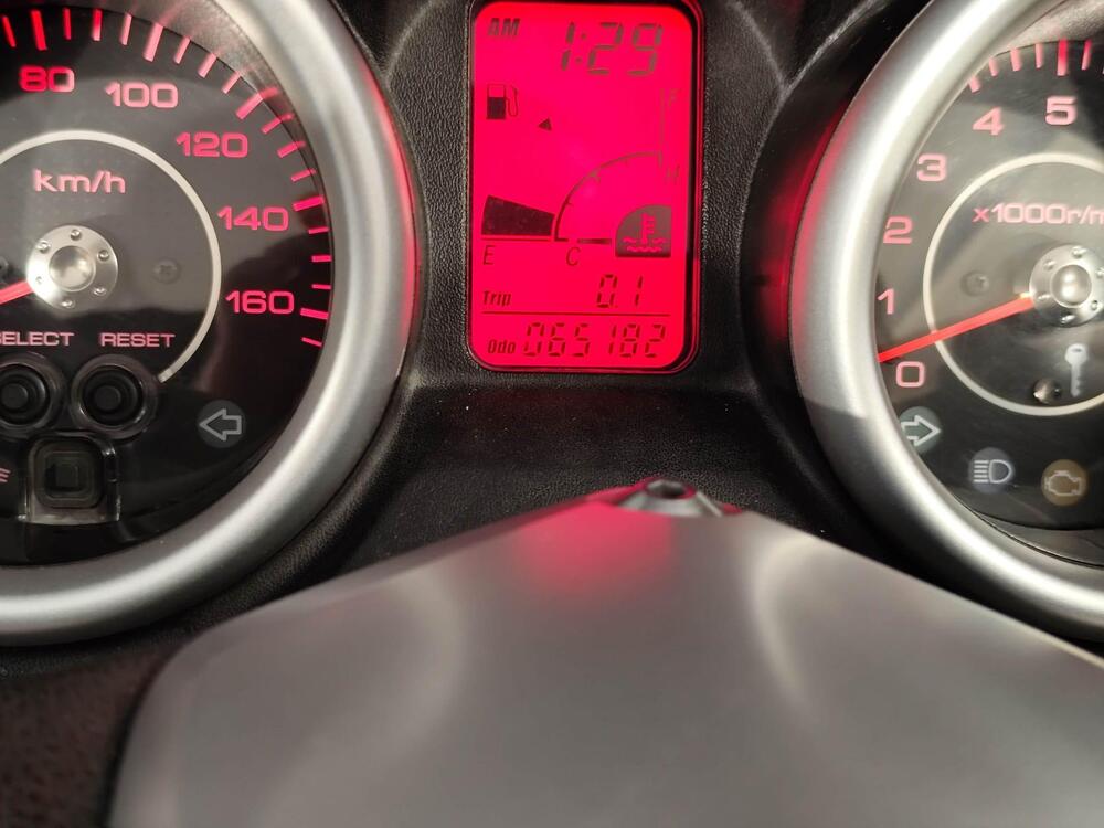 Yamaha X-Max 250 (2010 - 13) (5)