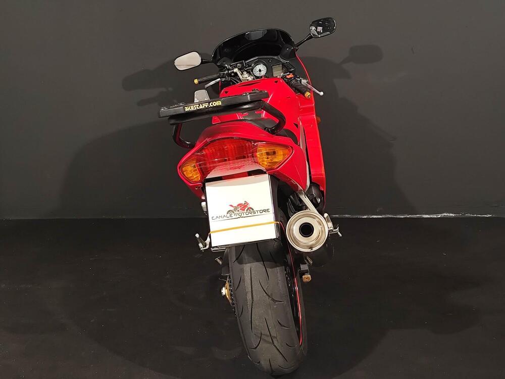 Honda VFR 800 (1998 - 01) (4)