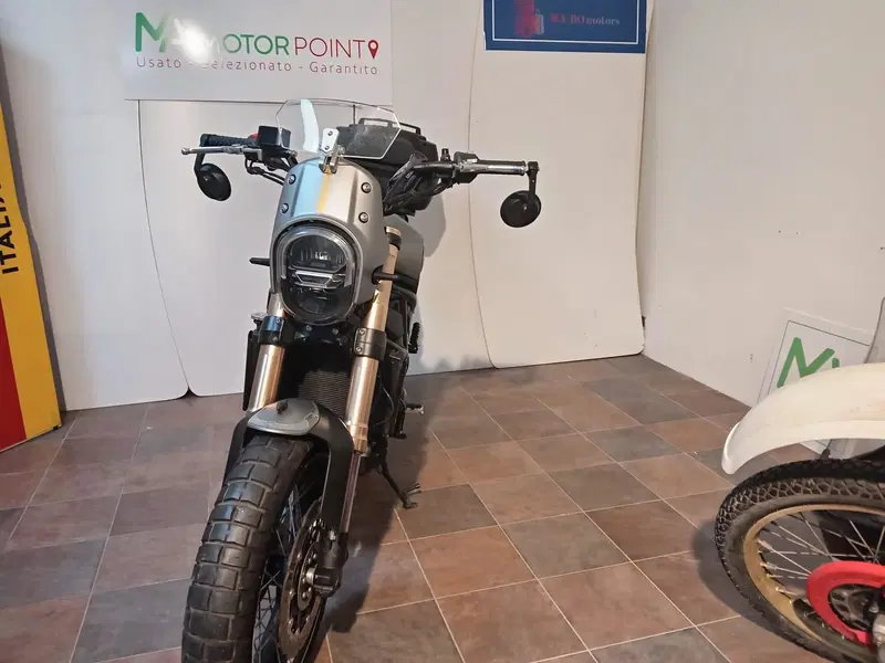 Benelli Leoncino 800 Trail (2022 - 26) (4)