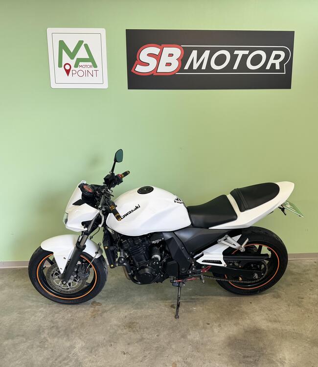 Kawasaki Z 750 (2003 - 06) (2)