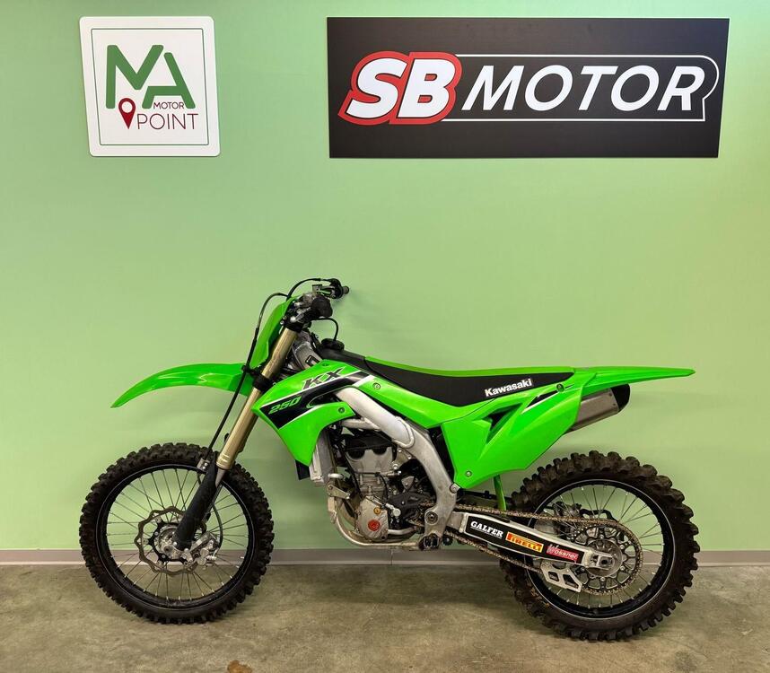Kawasaki KX 250 F (2023) (2)
