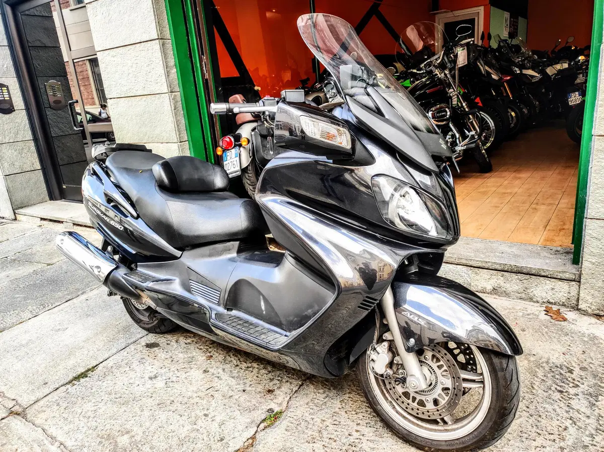Suzuki Burgman AN 650 Executive ABS (2006 - 12)