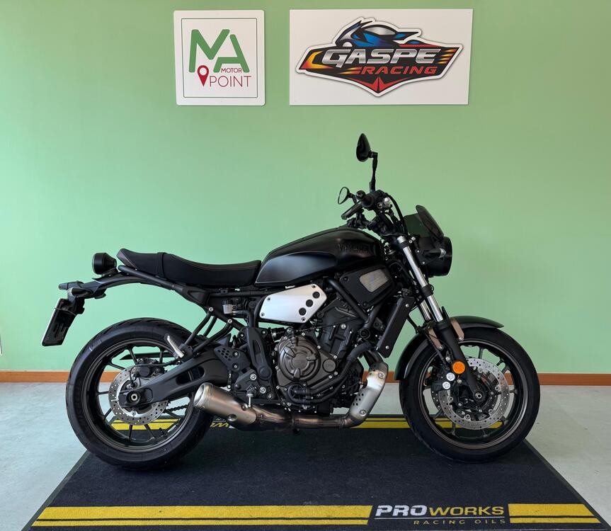 Yamaha XSR 700 (2022 - 25)