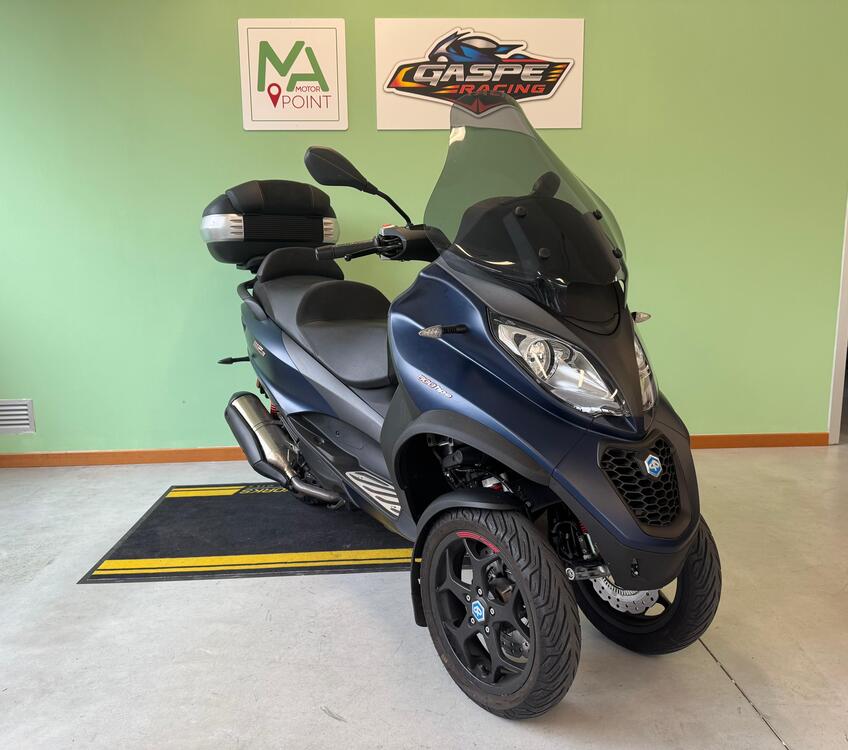 Piaggio Mp3 500 ABS Hpe Sport Advanced (2021 - 23) (4)