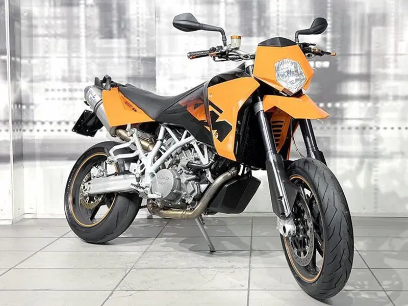 KTM 950 Supermoto (2006 - 08)