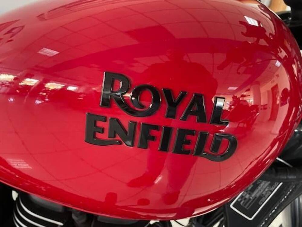 Royal Enfield Meteor 350 Fireball (2021 - 25) (5)