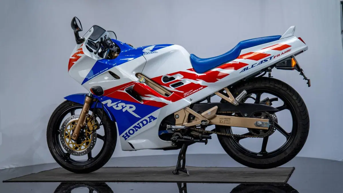 Honda NSR 125 (1988 - 90) (2)
