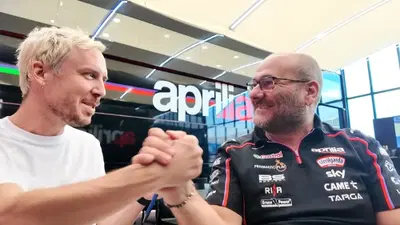 MotoGP 2025. ESCLUSIVO - Fabiano Sterlacchini, da braccio destro di Dall'Igna ad Aprilia, passando per KTM: "Sperimentatori puri. Bez? Chapeau" [VIDEO]