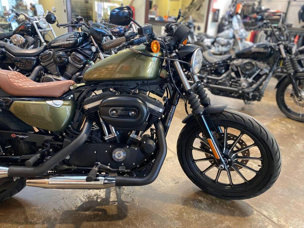 Harley-Davidson 883 Iron (2014 - 16) - XL 883N (3)