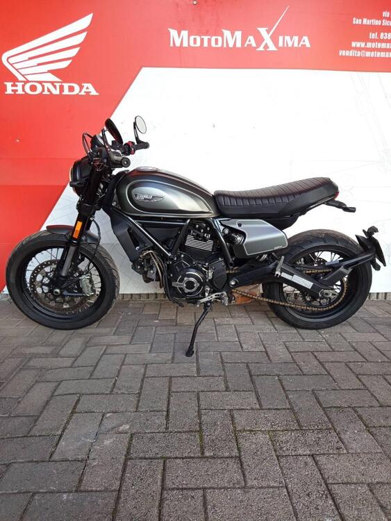 Ducati Scrambler 800 Night Shift (2021 - 22) (3)