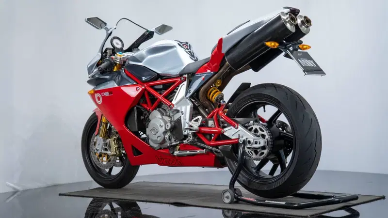 Bimota DB5 RE (2006 - 15) (9)