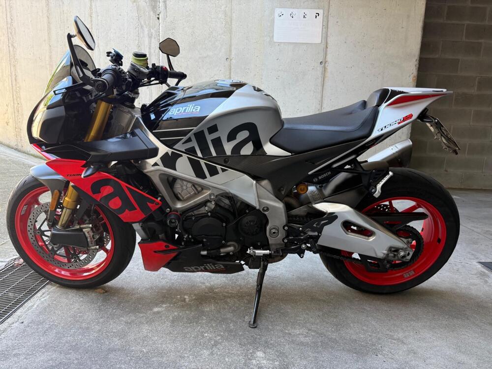 Aprilia Tuono V4 Factory (2019 - 20) (2)