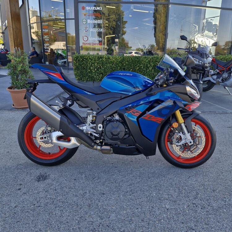 Aprilia RSV4 1100 (2025) (2)