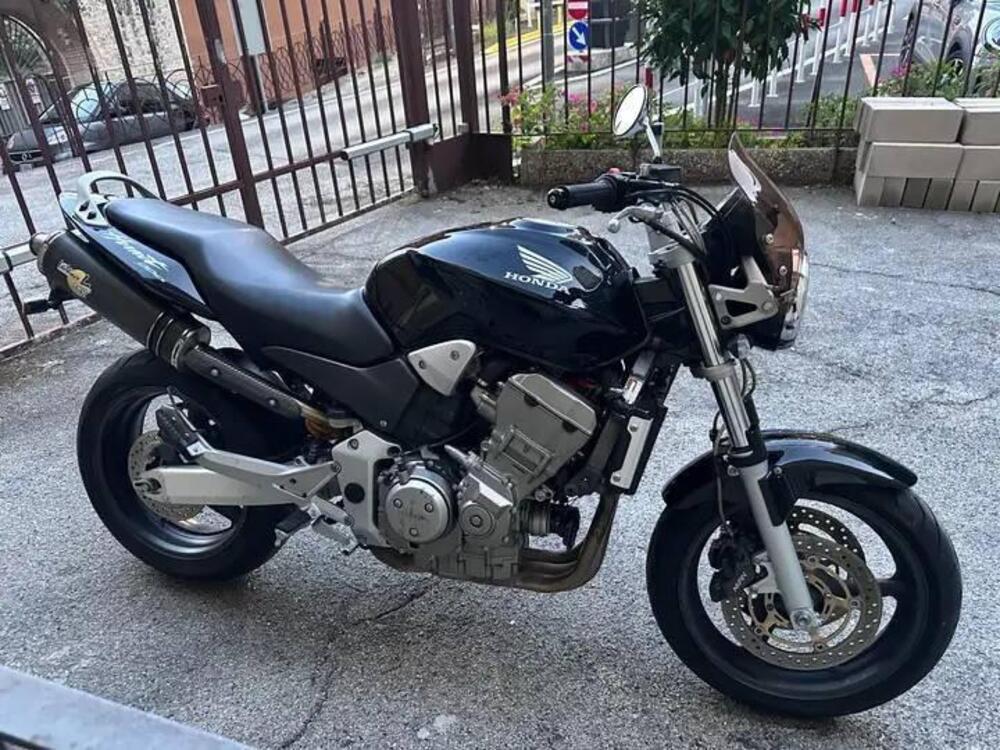 Honda Hornet 900 (4)