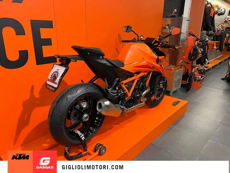 KTM 1390 Super Duke R EVO (2024 - 26) (3)