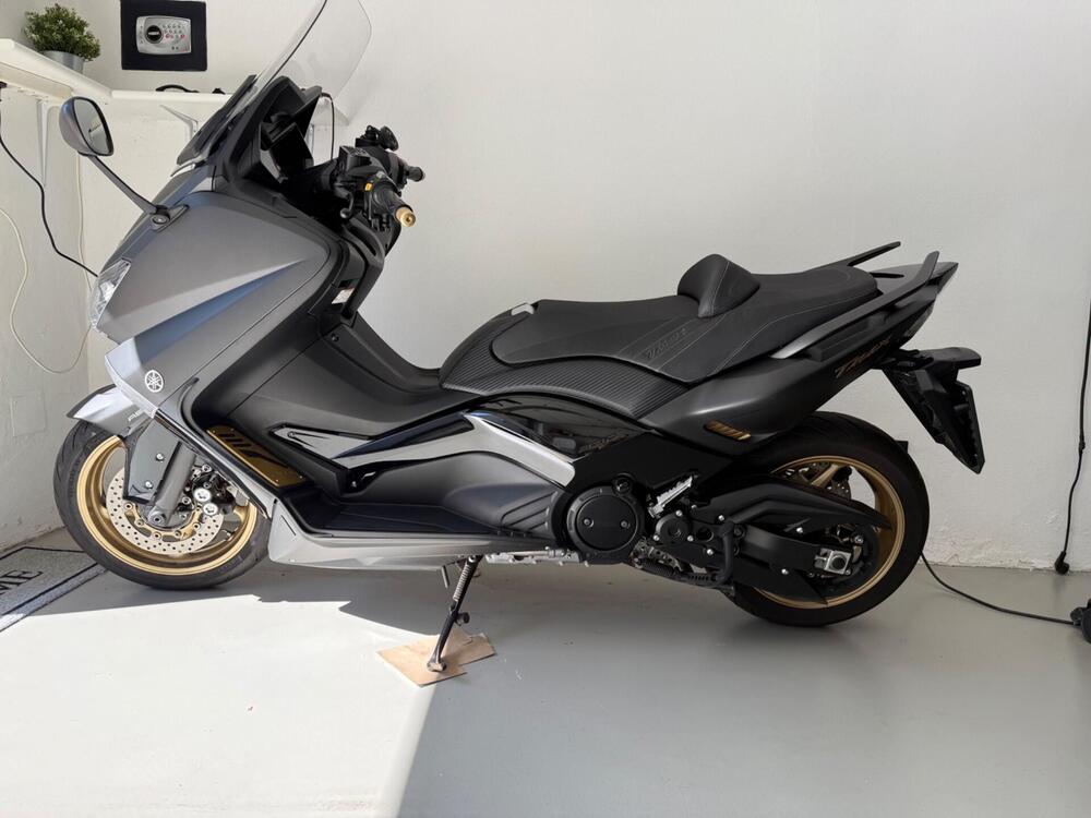 Yamaha T-Max 530 Black Max ABS (2012 - 14) (2)