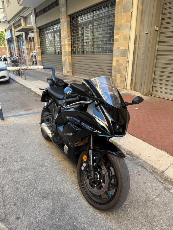 Yamaha YZF R7 (2021 - 25) (2)
