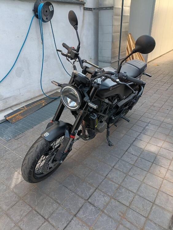 Husqvarna Svartpilen 125 (2021 - 23)