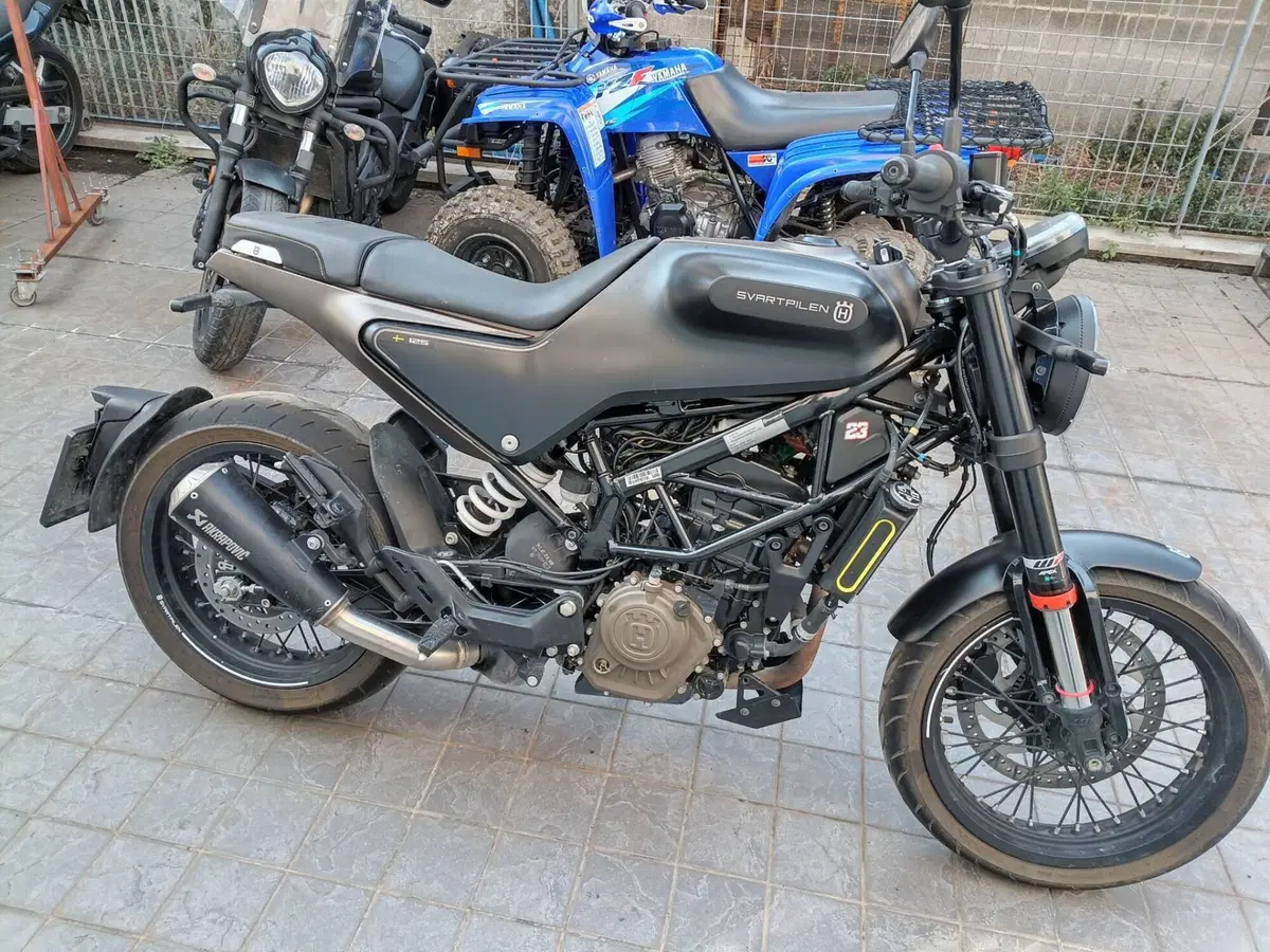 Husqvarna Svartpilen 125 (2021 - 23) (6)