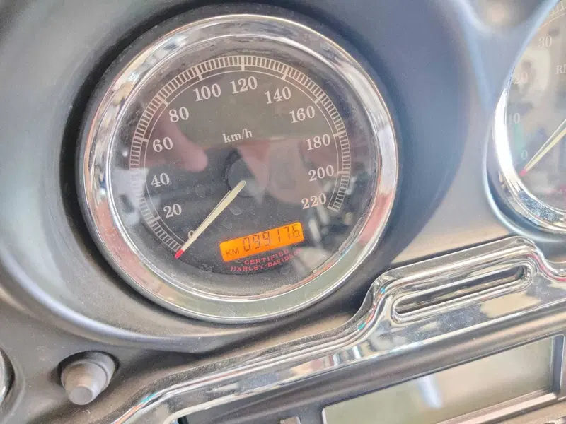 Harley-Davidson 1450 Electra Glide Ultra Classic (2006 - 07) - FLHTCUI (11)