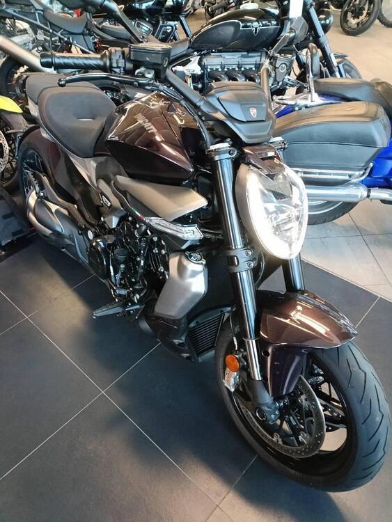 Ducati XDiavel V4 (2025) (5)