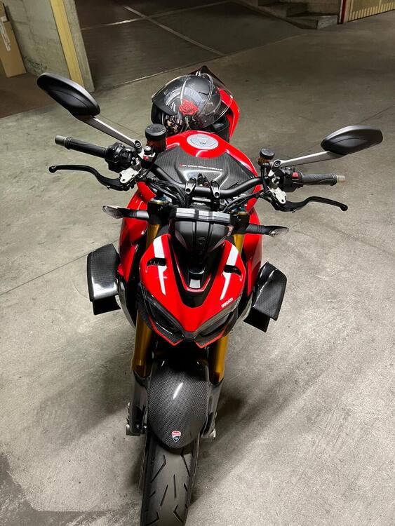 Ducati Streetfighter V4 1100 S (2020) (4)