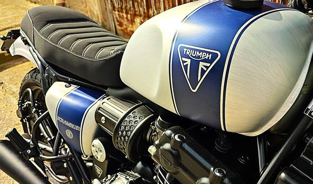 Triumph Legend TT 900 Dep. (1999 - 02) (2)