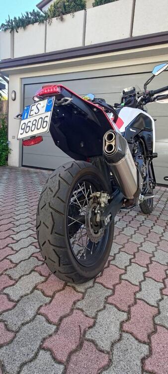 Yamaha Ténéré 700 Rally Edition (2020) (3)