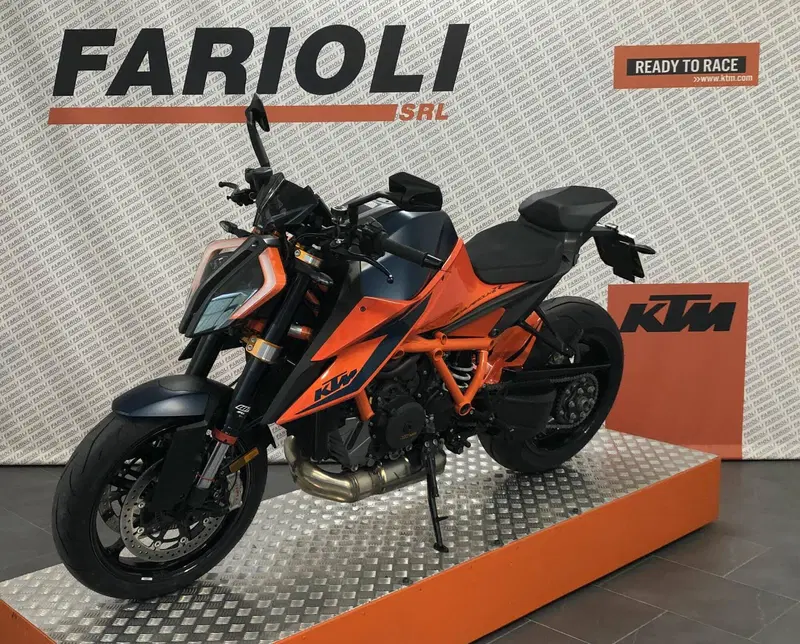 KTM 1290 Super Duke R (2020) (7)