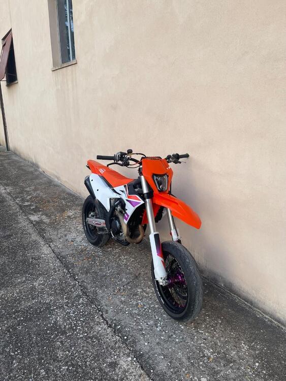 KTM 450 SX-F (2024) (2)