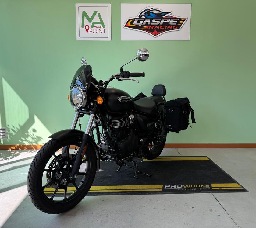 Royal Enfield Meteor 350 Stellar (2021 - 25) (4)