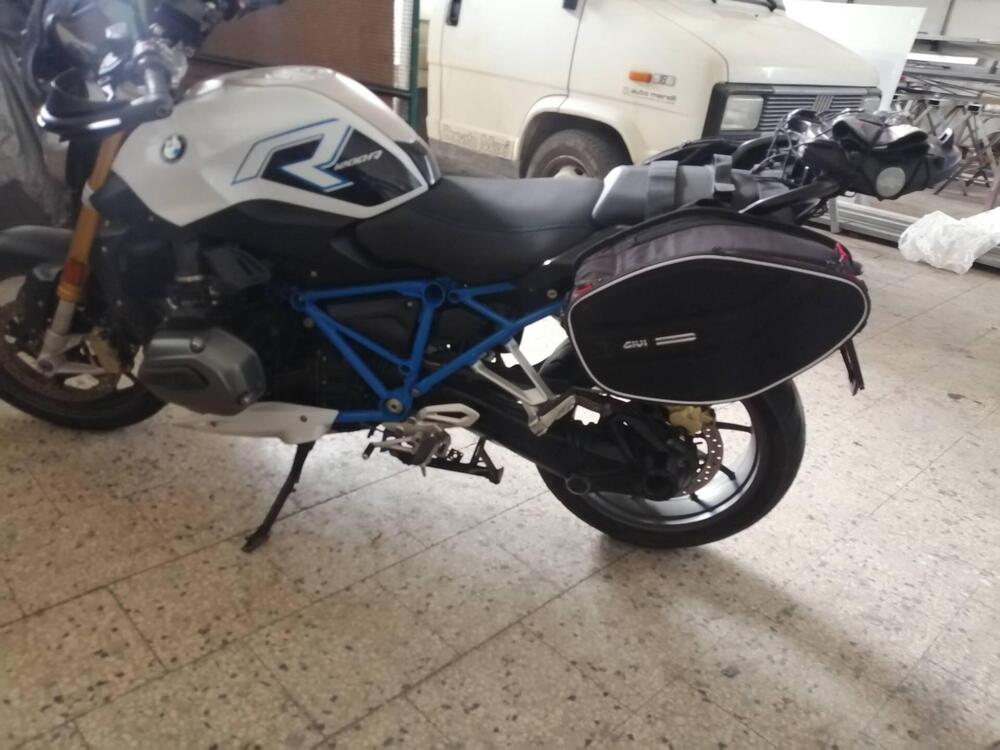 Bmw R 1200 R (2017 - 18) (4)