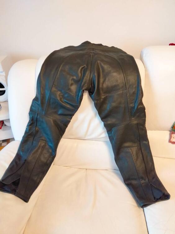 Pantaloni in vera pelle della Alpinestars