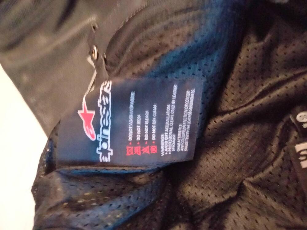 Pantaloni in vera pelle della Alpinestars (4)